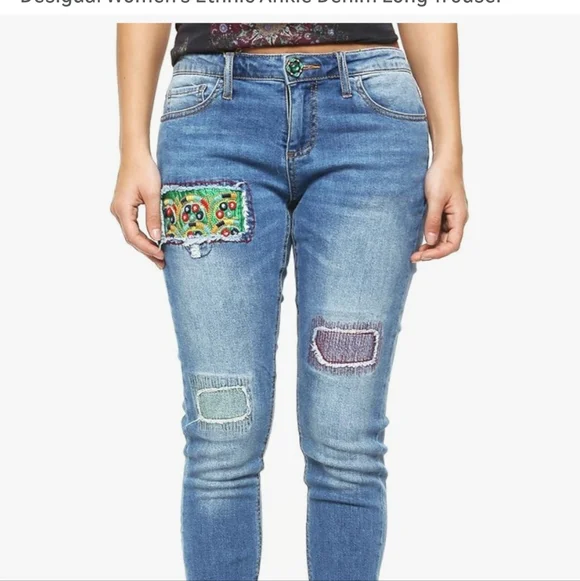 Desigual Pakaian Jada Wanita Embroidered Blue Jeans for Women - Picture 3 of 10